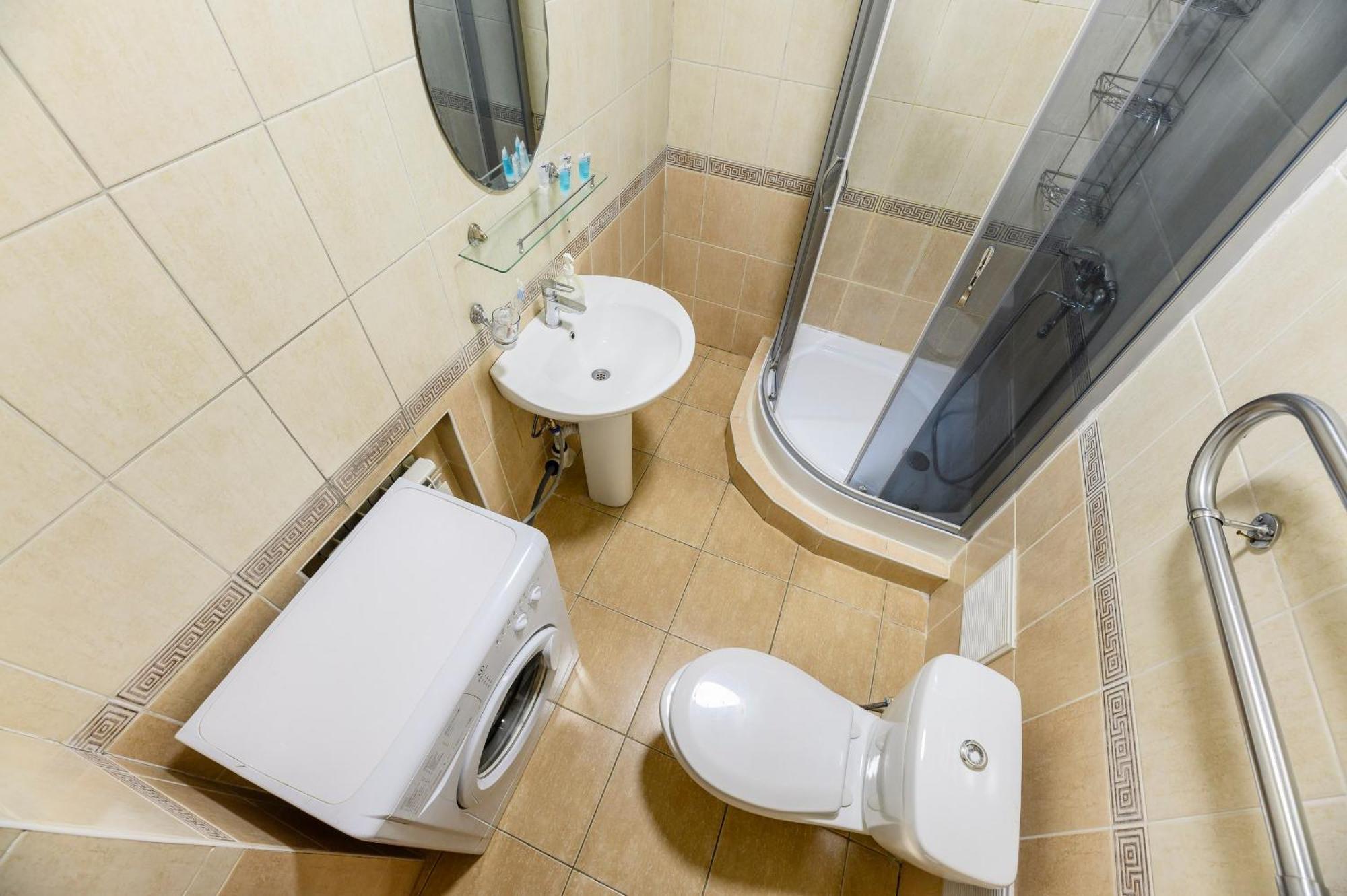 428 Lighthouse Apartments - Traveler'S Choice Almaty Bagian luar foto